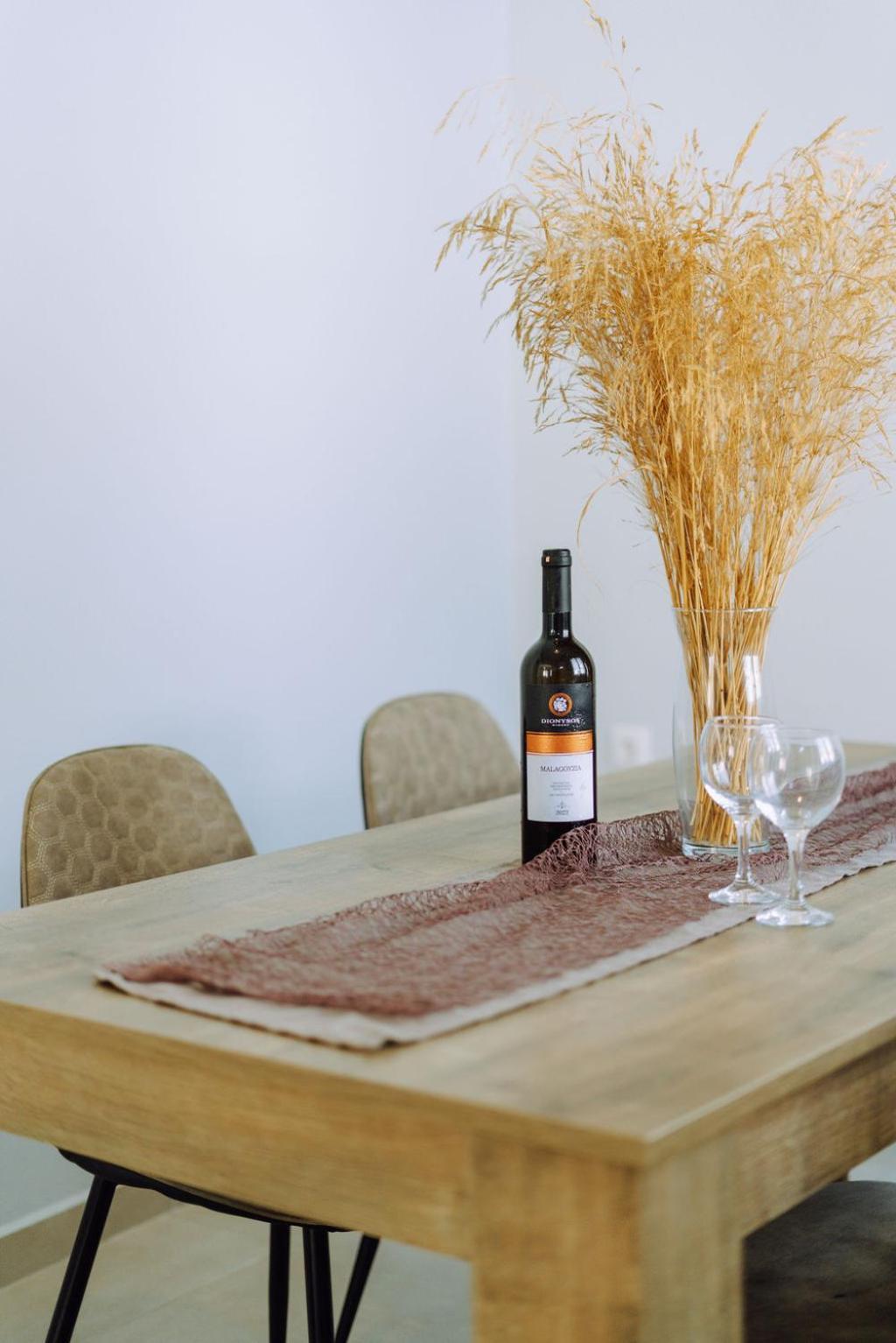 Lithostroto Suites Argostoli  Esterno foto
